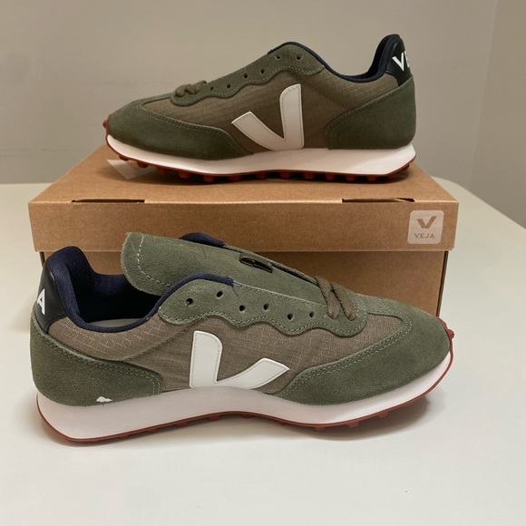 Veja Rio Branco Ripstop Sneaker in Khaki/Pearl sz 37EU/6US New in Box - Picture 4 of 8
